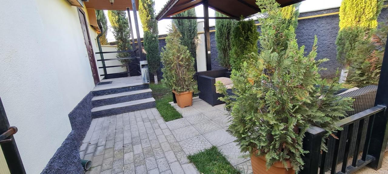 Hotel Emocia Natakhtari Bagian luar foto