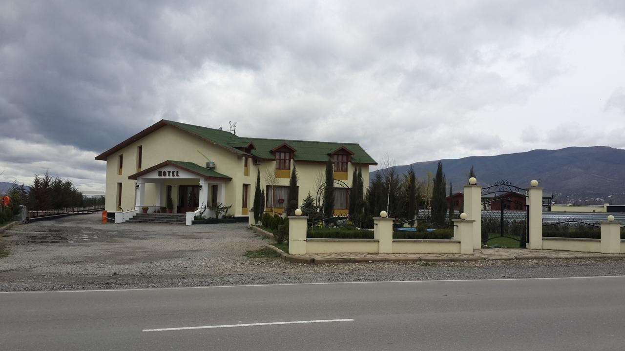 Hotel Emocia Natakhtari Bagian luar foto