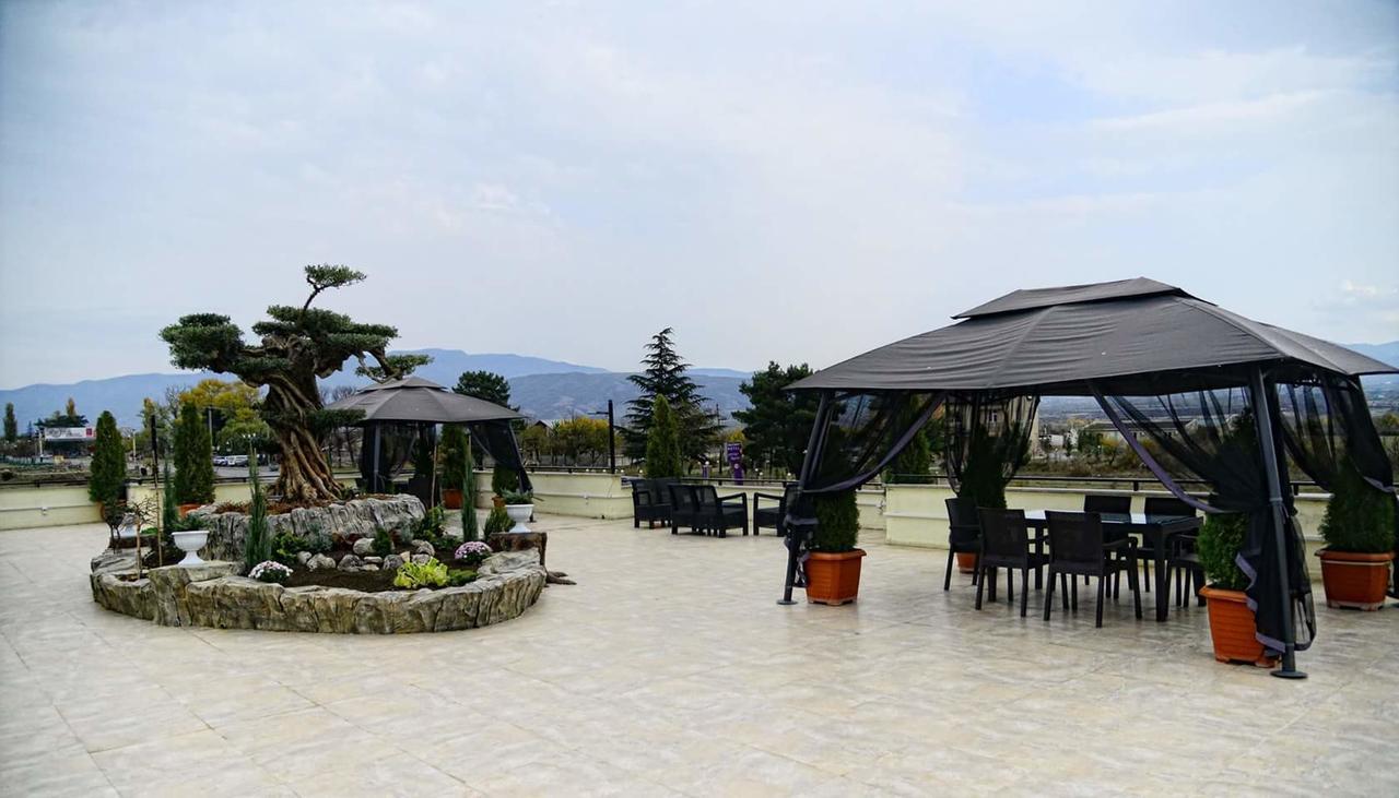 Hotel Emocia Natakhtari Bagian luar foto