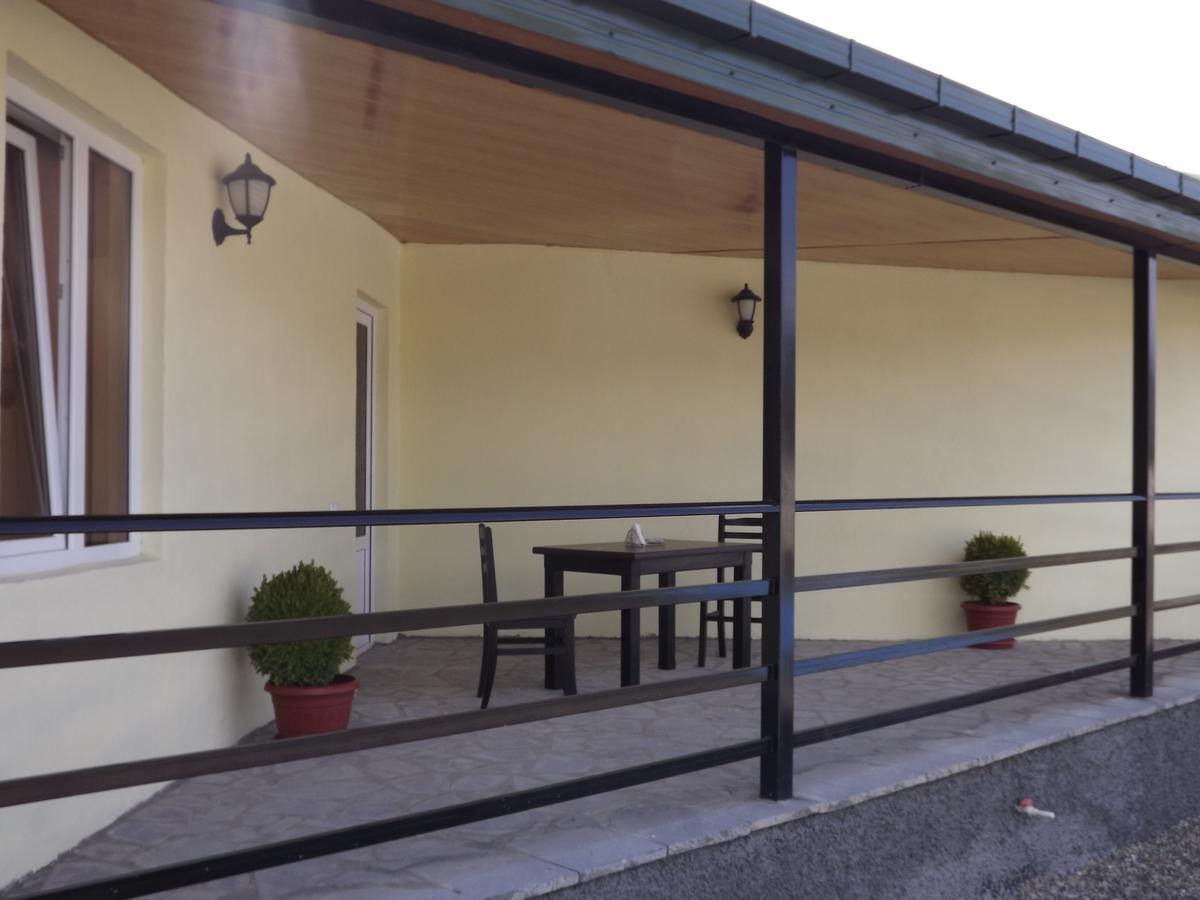 Hotel Emocia Natakhtari Bagian luar foto